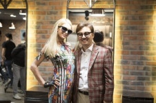 패리스 힐튼 화장품 오프라인 판매처 계약! 헤어더뷰 김대훈 대표