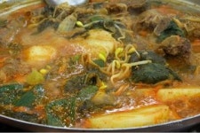 [트래블투데이] 맛있는 감자국 맛보러, ‘은평구 응암동 감자국 거리