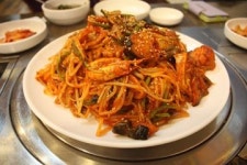 [트래블투데이] 알싸하고 맛있게 매운맛, 인천 남구 ‘물텀벙이’ 요리