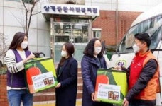 SK건설, 복지관 어르신들에 온택트 도시락 전달