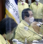 수도권 2단계 등 2주간 연장..5인이상 모임금지도 유지