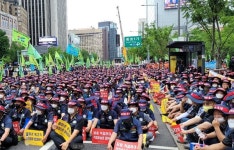 수도권 레미콘 결국 스톱...운송노조 파업 돌입
