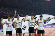 [항저우 아시안게임] 남자 육상 400m계주 동메달..37년만에 쾌거