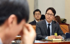 빗썸 대표 '뇌물공여' 피의자 입건…김병기 차남 채용 의혹