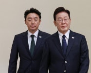 강훈식 비서실장 전격 사의…잇단 '인사 참사' 책임론