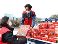 식품업계, 추워질수록 따뜻한 밥한끼…기부·나눔 행렬 이어져