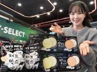세븐일레븐, ‘이나피스퀘어’ 협업 PB스낵 3종 선봬