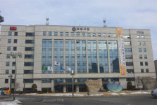 Anyang officials toured on luxury cruise days after ferry disaster 