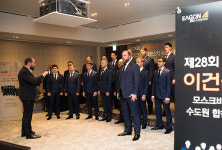 Moscows monastery choir visits Seoul for the first time 