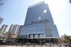 연예기획사들, 값비싼 서울 강남구 떠난다