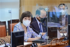 김 경 시의원, 당찬 김현아 후보자, 3천만 원 법인재정 엉망진창, 26조 SH는 문제없어요!