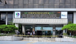 청주시청과 충주·제천시청 등 전국 관공서에 폭발물 설치했다