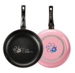 요리하는 고양이 김영란 대표, 요리의 즐거움 더하는  라블후라이팬