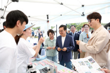 화성에서 2024 경기도 펫스타(PETSTA) 개최