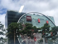 HDC현대산업개발, 다음달 소송 들어가나...수원아이파크 입주민 사기 분양 공분