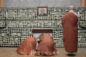 [포토] 발길 뜸한 전두환 전 대통령 빈소