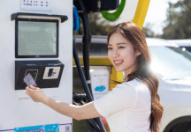 게임체인저 vs 찻잔 속 태풍…애플페이 엇갈린 시선