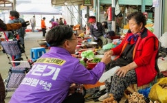 [2026 지방선거] [광주 광산을 보궐선거 ] 구본기 내란 청산 완수…광주 비아5일장 민심 행보