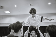 2019 신작 공연배달서비스 간다. 연극템플 Temple