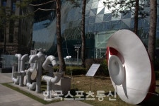 서울 곳곳을 미술관으로… 130억 투입 공공미술 프로젝트 구현