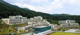 통 큰 나눔 삼성, 코로나19 치료에 300억 이어 영덕연수원 내줬다