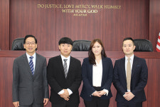 한동대 국제법률대학원 팀 국제인도법 모의재판 경연 우승