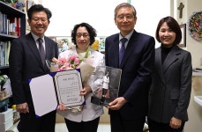 제6회 바른 의인상 수상자에 최영아 내과 전문의