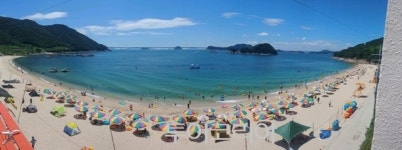 보배 같은 풍경 품은 통영 비진도 해수욕장