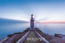 거센 파도 막아주는 천연 항구 어청도