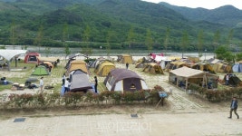 하동군,평사리공원 야영장 재개장