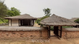 [강진 여행] 담백한 모습에 진한 옛정 느껴지는 영랑 생가
