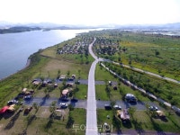 찬란한 여름, 초록 자연 속에서 캠핑!