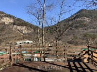 섬진강과 숲 풍경 즐기며 캠핑 순창 적성마실휴양단지