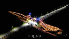 언제 봐도 예쁜 제천 뷰에 반하고 맛에 빠져 휴휴(休休)~