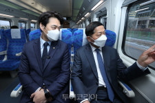 이젠 고양-강릉 기차 타고 떠나요! KTX 행신역-강릉역 열차 운행 개시
