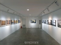 안성시, 결 갤러리 정기연 사진전 개최
