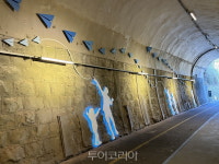 진주시 진치령터널·새벼리, 아름다운 빛으로 반짝인다!...진주 매력 더해