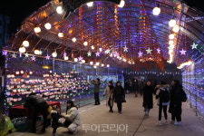 달콤쫀득한 곶감 맛보러 영동곶감축제로...내년 1월6일 개막