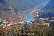 살랑살랑 차 타고 봄 타러...국도35호선 봉화 법전-명호 구간