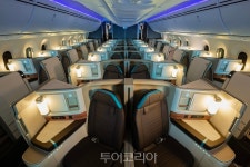 하와이안항공, 침대형 프리미엄 좌석 레이호쿠 스위트 객실 공개 