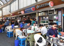 싱싱한 수산물 맛보러 오세요! ...태안서부시장 해산물 구이장터 개장