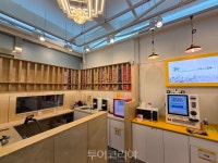 한 지붕 아래 여러 가게 멀티숍 뜬다!...신구멍가게24, 가맹점 300호점 목전