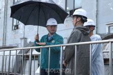 이동환 고양시장, 신평배수펌프장 현장점검  