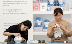 장미란 차관, 유등만들기 체험