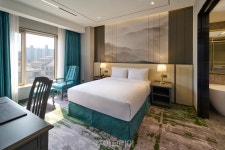 임피리얼 팰리스 서울, 로컬호텔→ 글로벌 체인으로...그랜드 머큐어 임피리얼 팰리스 서울 강남으로 새출발