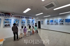 시흥시장곡종합사회복지관, 올해도 복도갤러리 운영