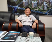 [인터뷰] 전기차 단점, 풍력으로 넘는다... 김용호 해성풍력자동차 대표의 도전