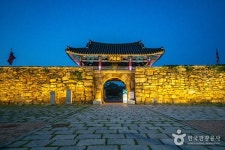 서산 가볼만한곳, 해미읍성의 역사와 간월암의 신비