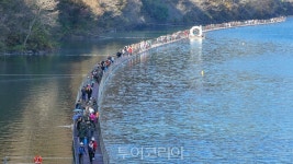 화천군민‧ 관광객‧군장병 등 2,000여명 북한강 산소길 걷기행사