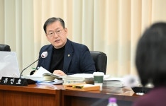 유인호 세종시의 의원, 세종시 통학로 우회전 차량에 위험 노출